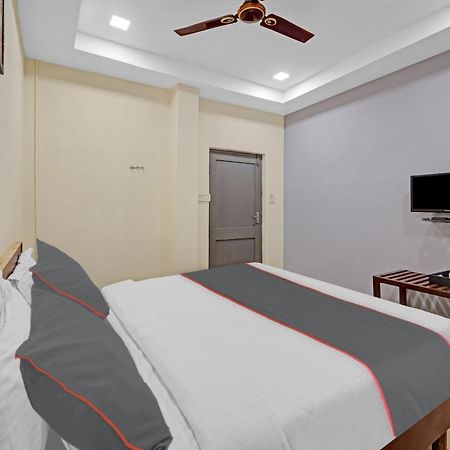 Super Townhouse G Silver Hotels Mount Road Ченнаи Экстерьер фото