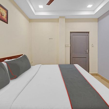 Super Townhouse G Silver Hotels Mount Road Ченнаи Экстерьер фото